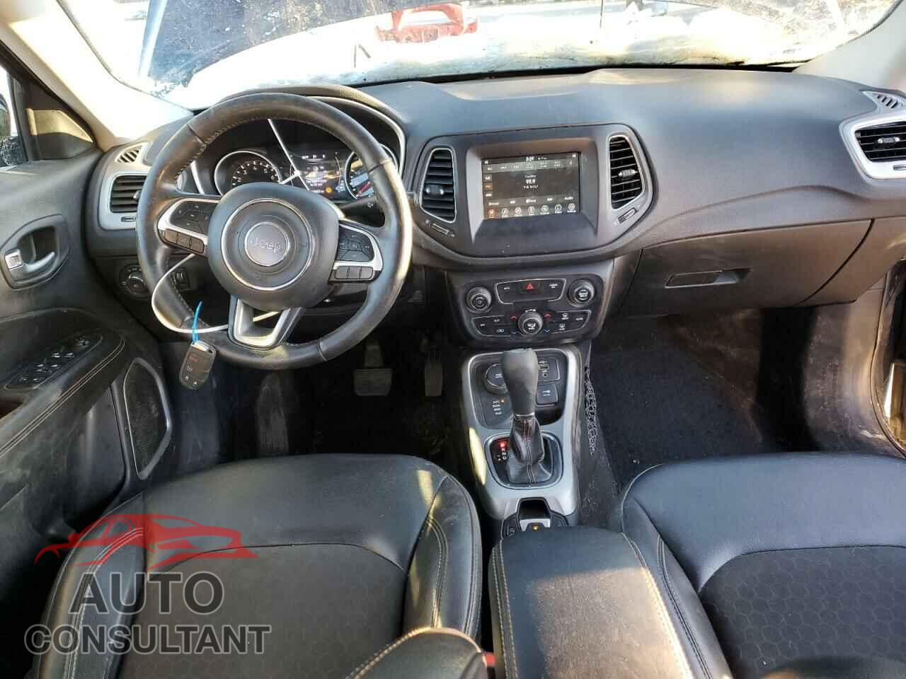 JEEP COMPASS 2019 - 3C4NJDBB7KT678873