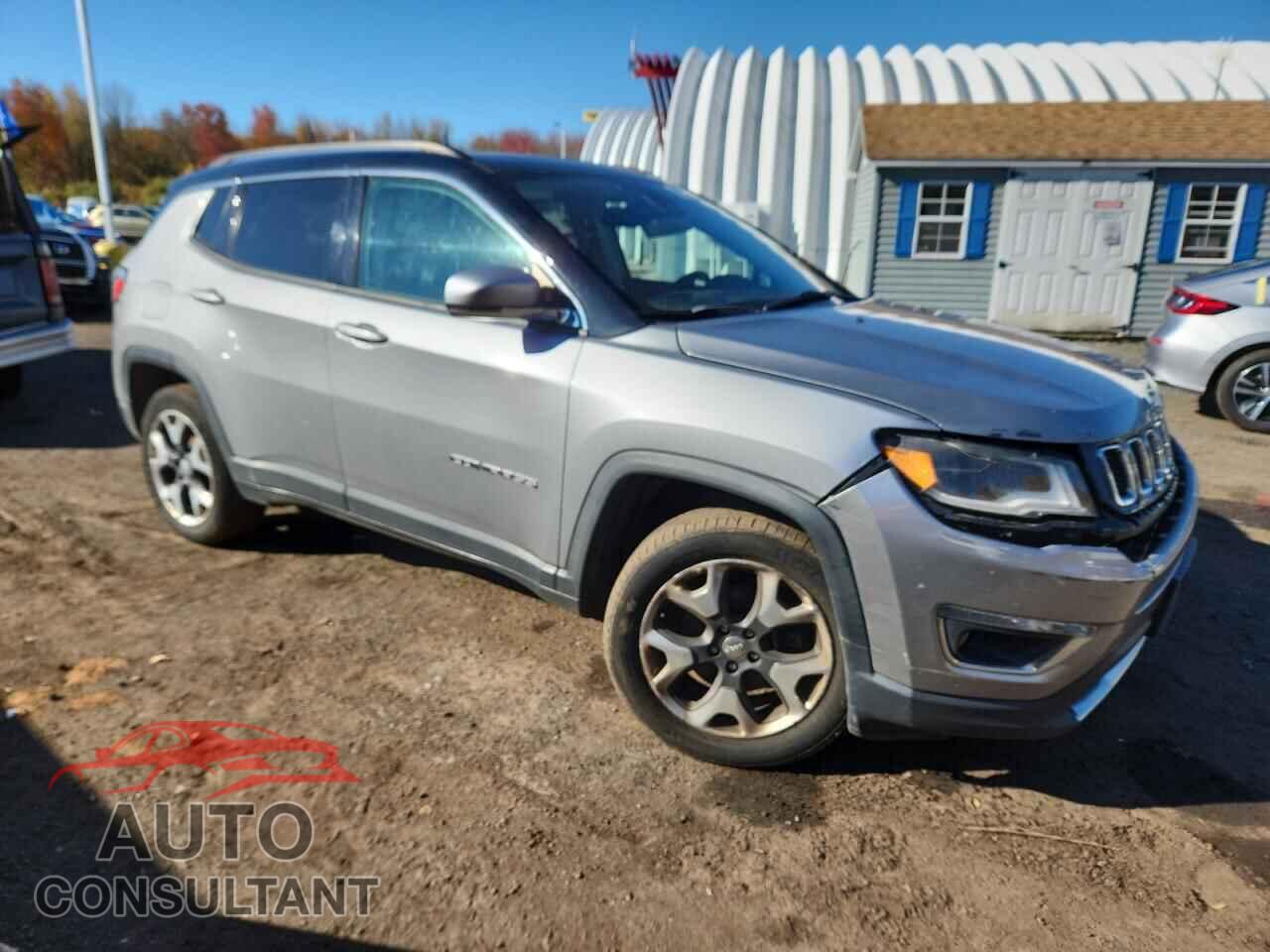 JEEP COMPASS 2018 - 3C4NJDCB2JT199449