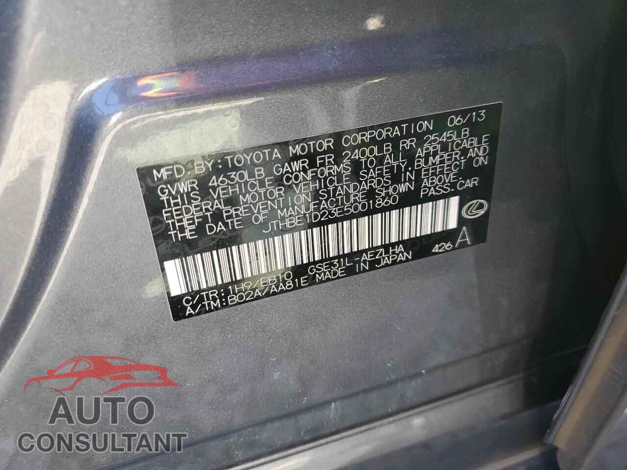 LEXUS IS 2014 - JTHBE1D23E5001860