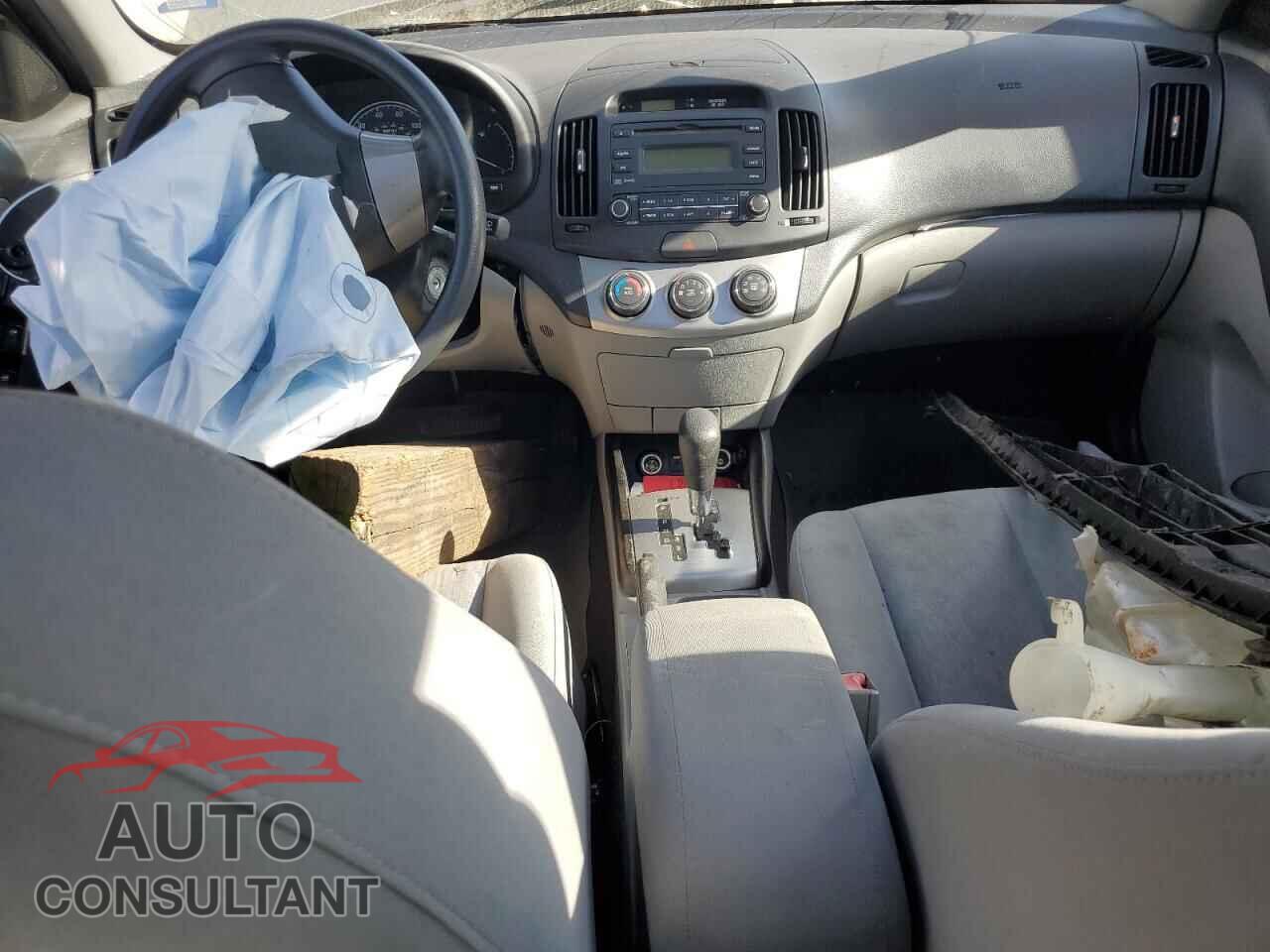 HYUNDAI ELANTRA 2010 - KMHDU4AD9AU082279