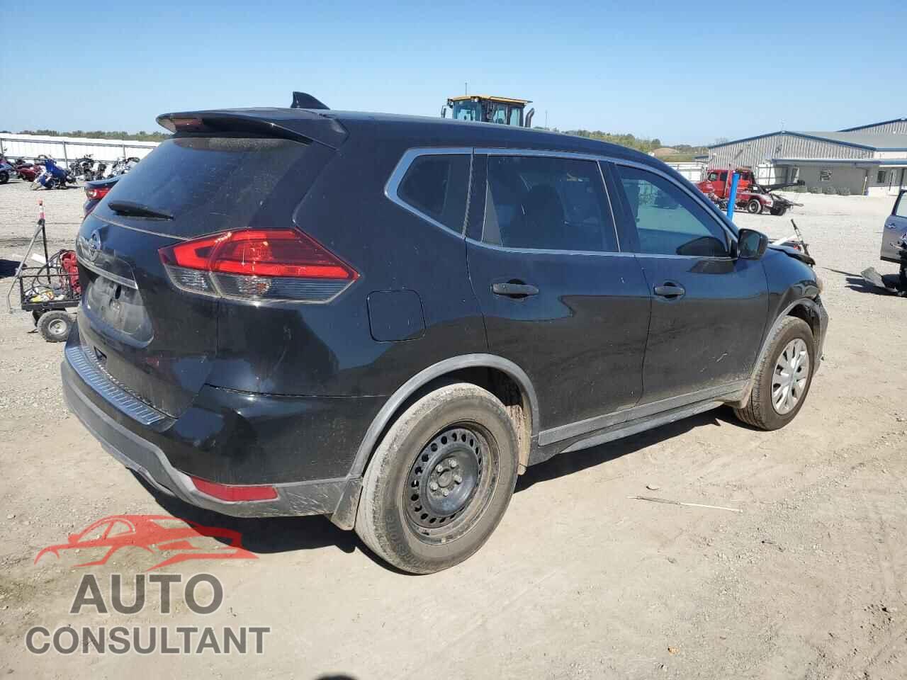 NISSAN ROGUE 2017 - KNMAT2MT2HP602963