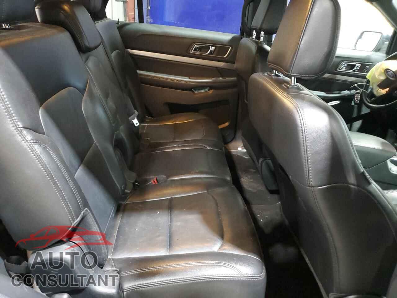 FORD EXPLORER 2018 - 1FM5K8D81JGB50279