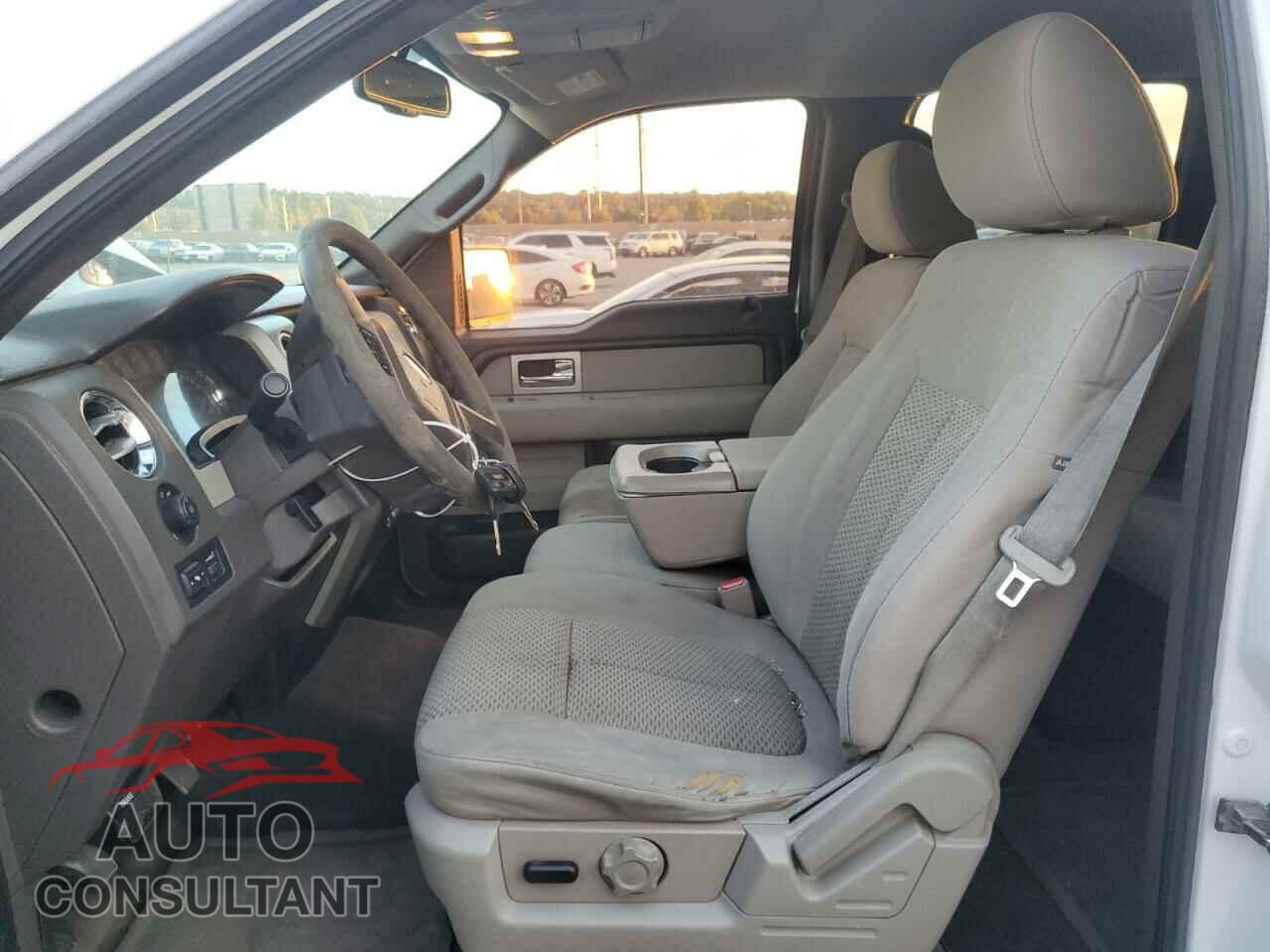 FORD F-150 2010 - 1FTFW1CV2AFB36103