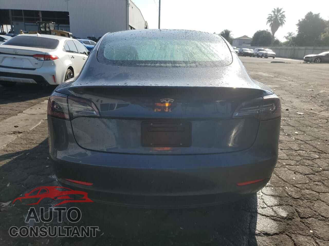 TESLA MODEL 3 2022 - 5YJ3E1EA6NF186853