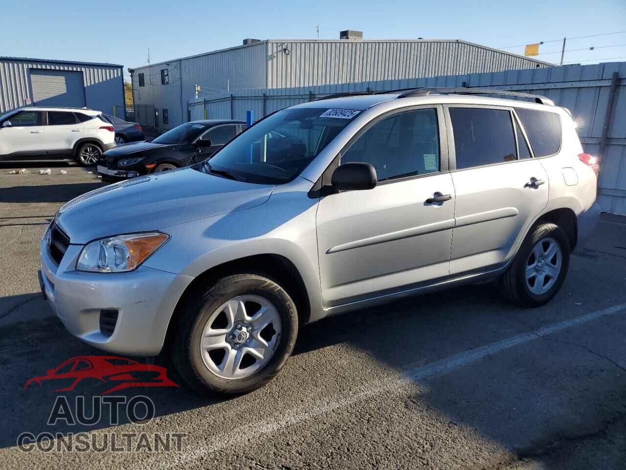 TOYOTA RAV4 2011 - 2T3BF4DV4BW085332