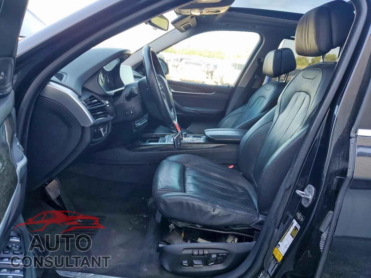 BMW X5 2014 - 5UXKR0C51E0K51668