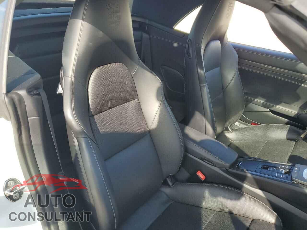 PORSCHE 911 2017 - WP0CD2A96HS178294