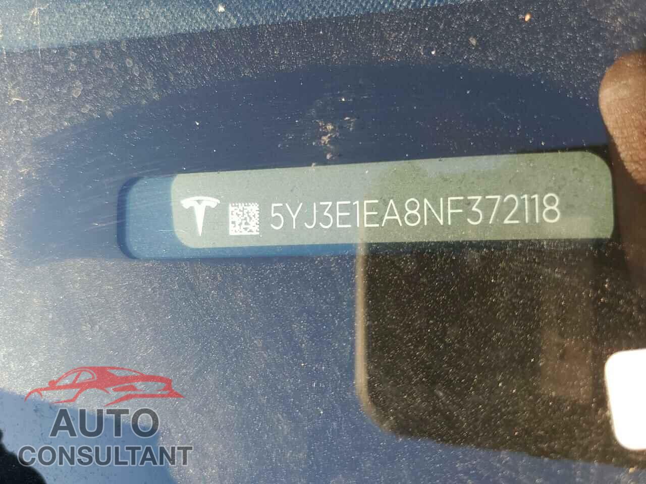 TESLA MODEL 3 2022 - 5YJ3E1EA8NF372118