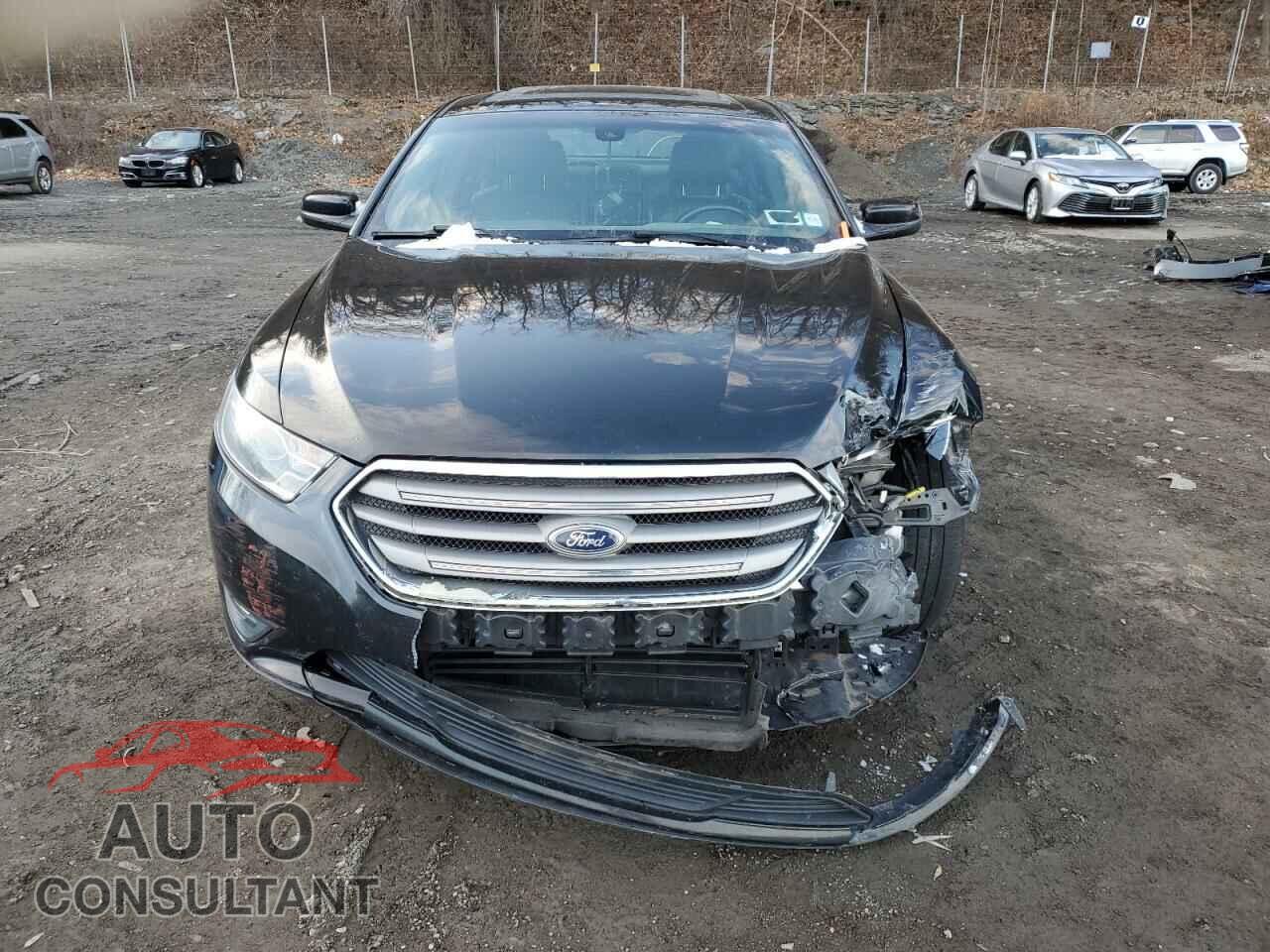 FORD TAURUS 2013 - 1FAHP2E85DG135809