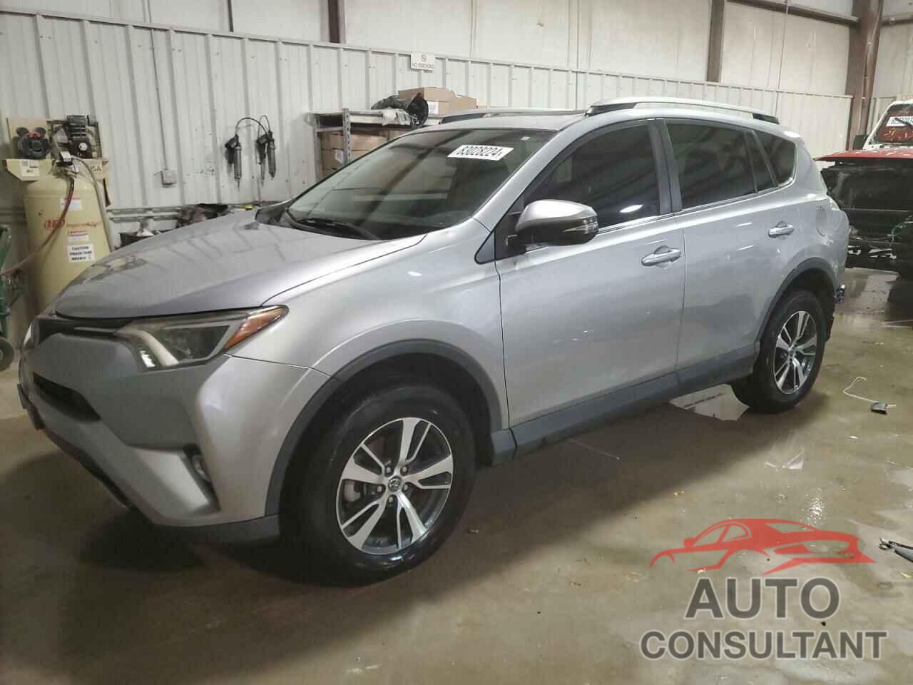 TOYOTA RAV4 2018 - 2T3WFREVXJW493796