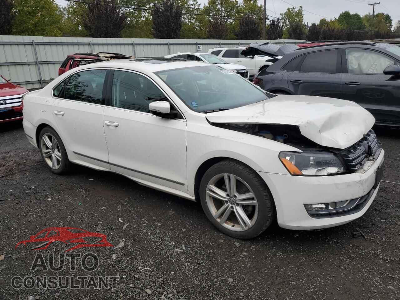 VOLKSWAGEN PASSAT 2014 - 1VWCT7A36EC045100