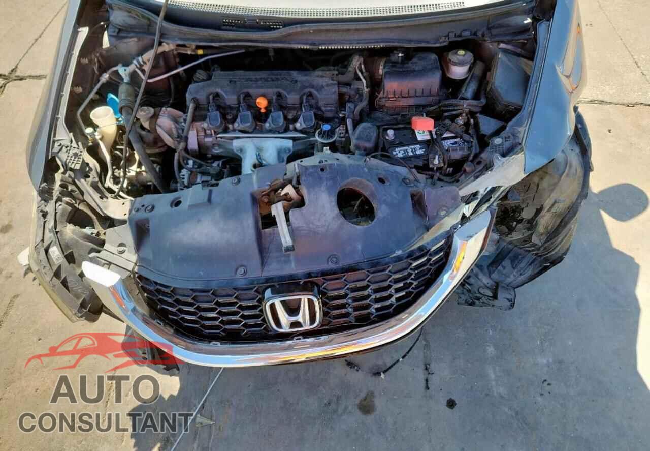 HONDA CIVIC 2015 - 19XFB2F84FE000645