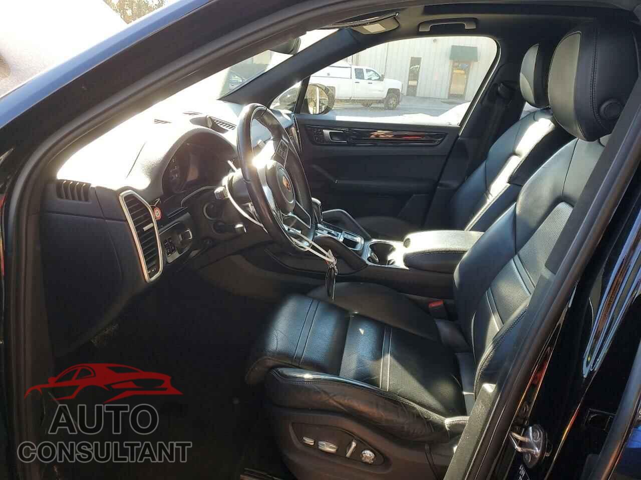 PORSCHE CAYENNE 2019 - WP1AA2AY2KDA15398
