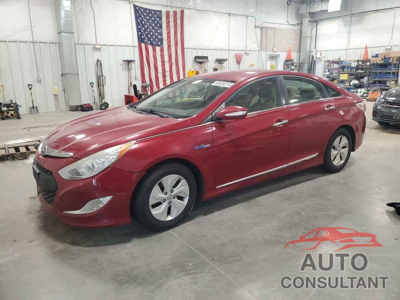 HYUNDAI SONATA 2013 - KMHEC4A45DA084088