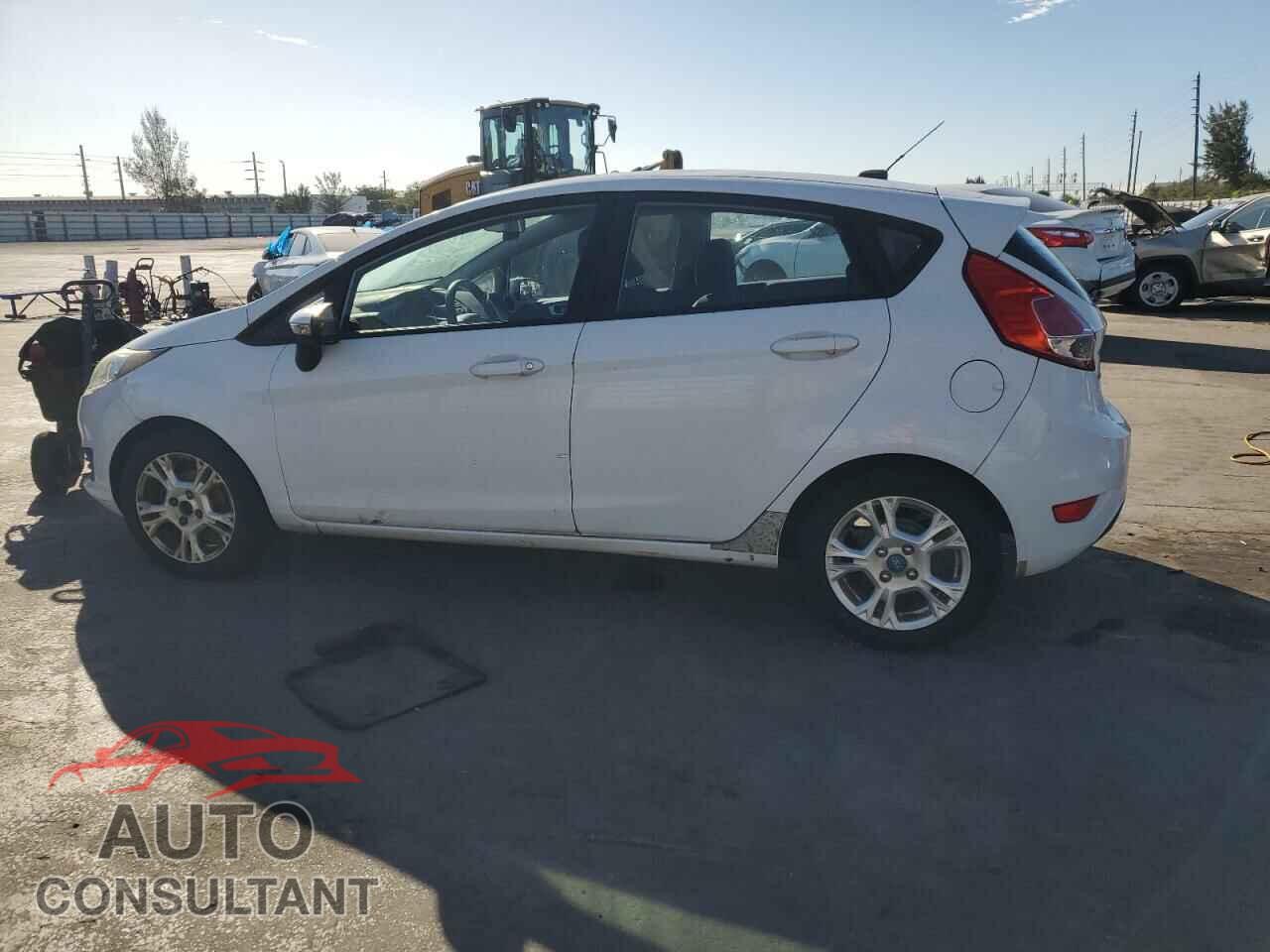FORD FIESTA 2014 - 3FADP4EJ4EM154372