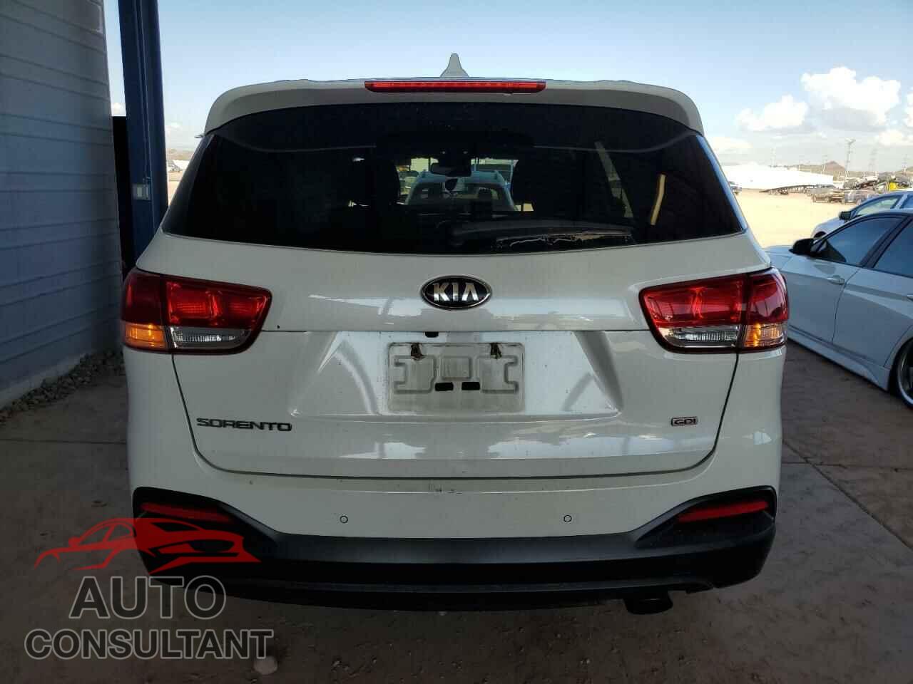 KIA SORENTO 2016 - 5XYPG4A32GG031782