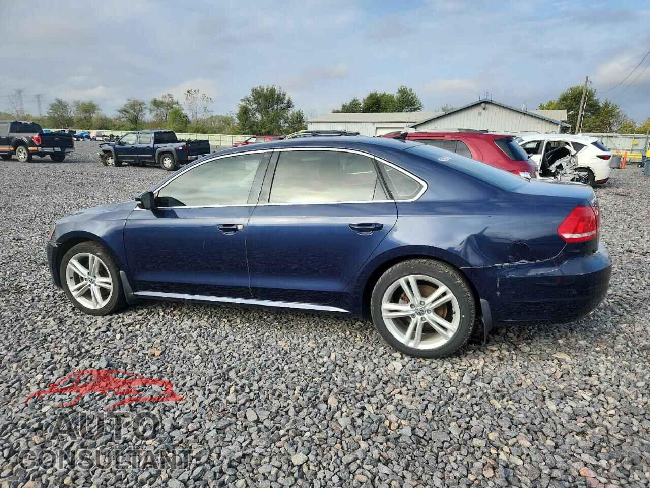 VOLKSWAGEN PASSAT 2015 - 1VWBV7A36FC056962