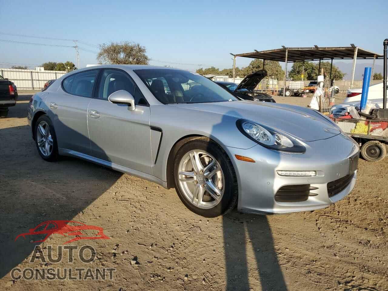 PORSCHE PANAMERA 2014 - WP0AA2A72EL012360