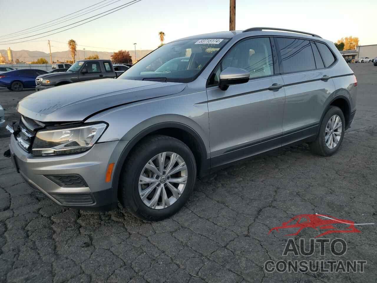 VOLKSWAGEN TIGUAN 2019 - 3VV1B7AX3KM193281