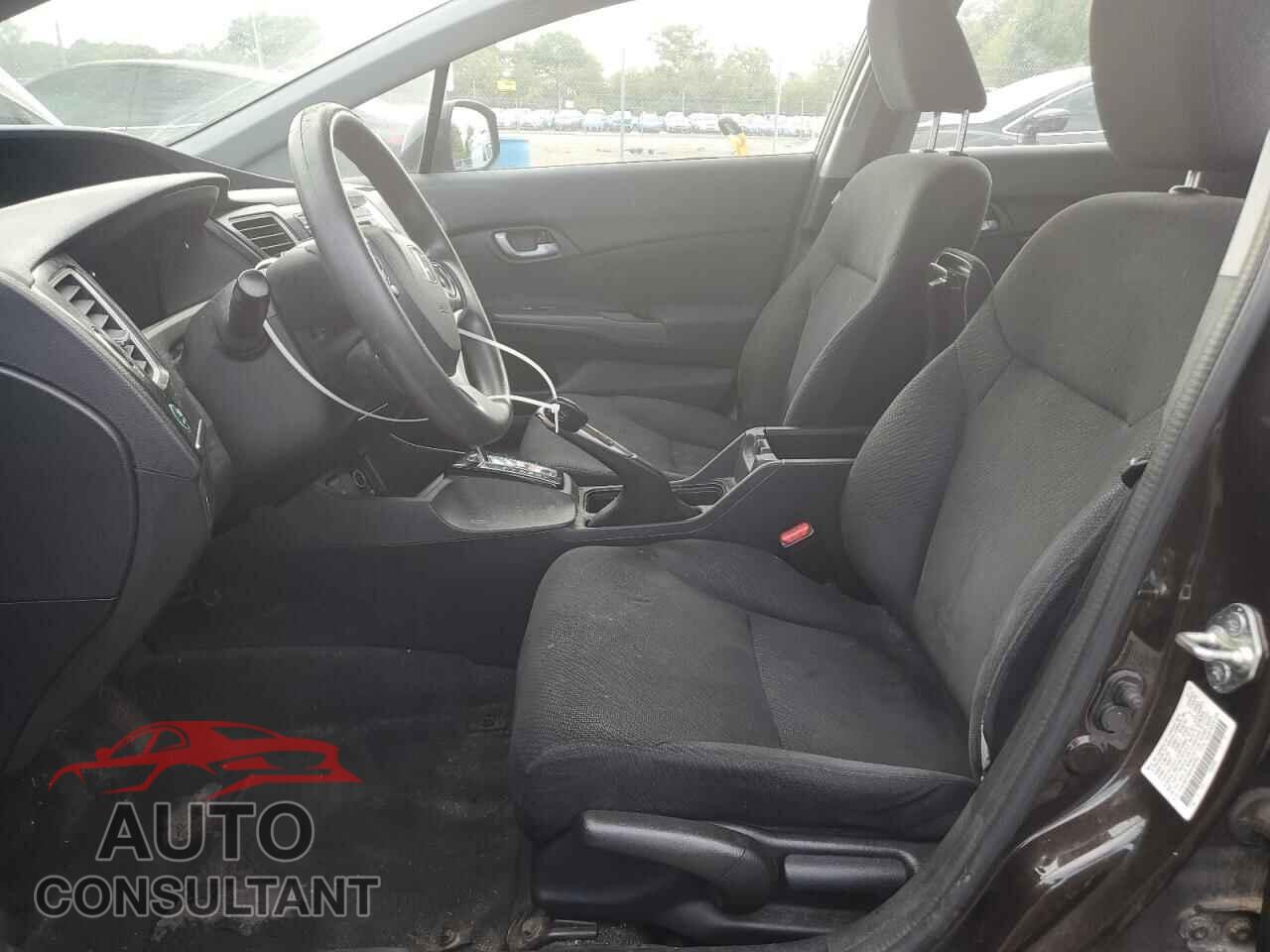 HONDA CIVIC 2013 - 2HGFB2F58DH569362