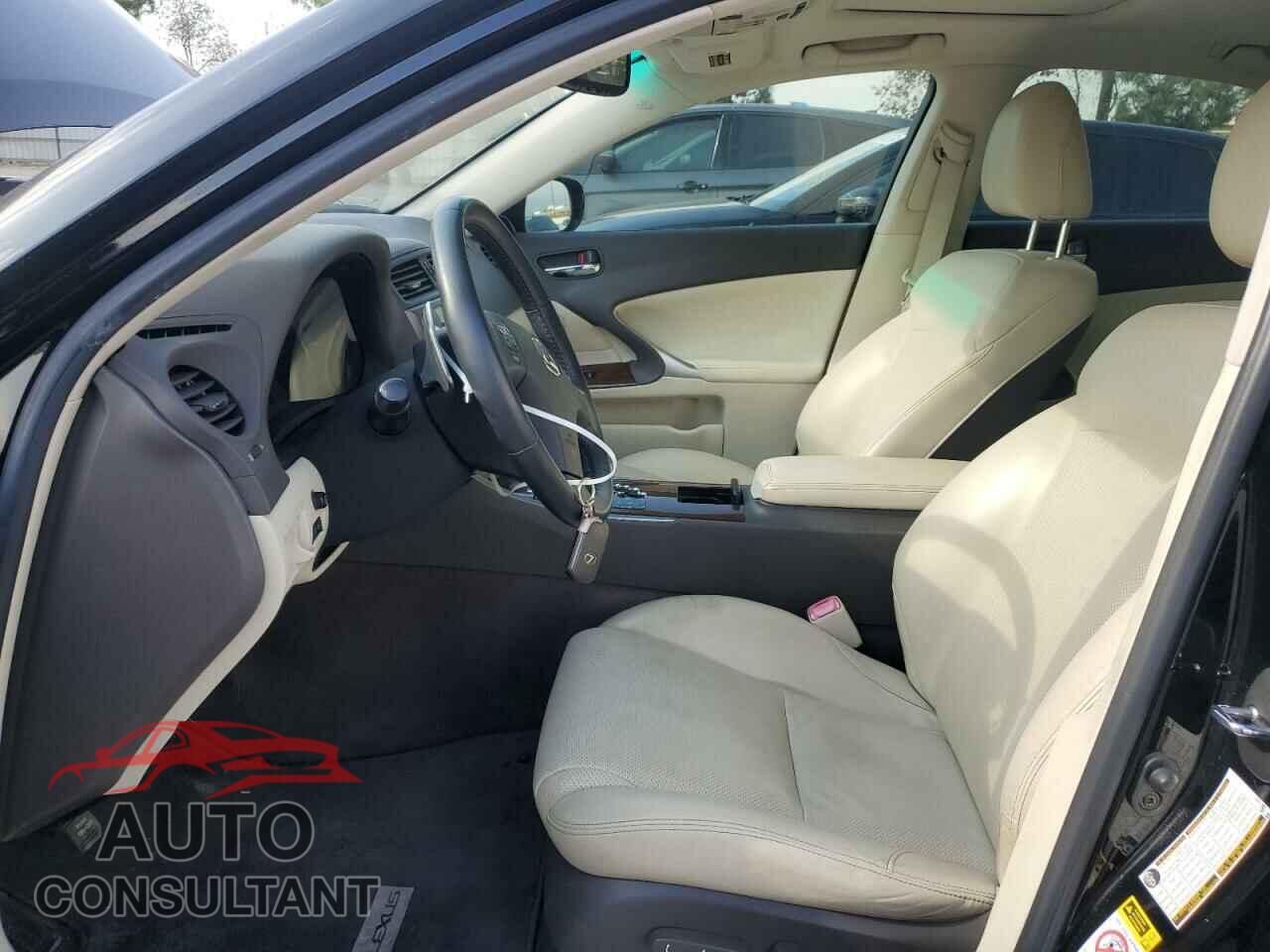 LEXUS IS 2010 - JTHBF5C21A5113394