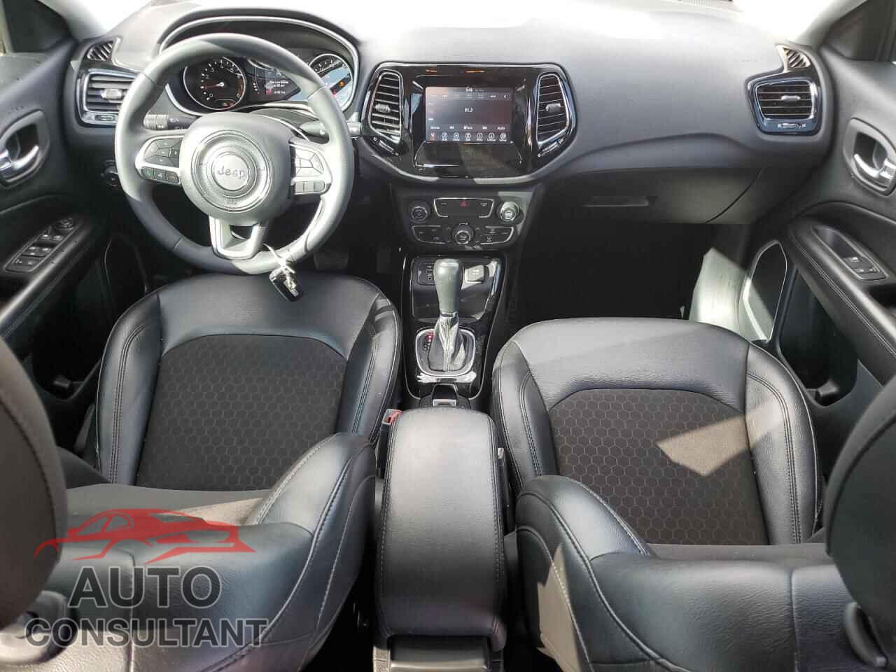 JEEP COMPASS 2021 - 3C4NJCBBXMT526972