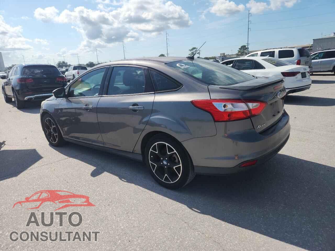 FORD FOCUS 2013 - 1FADP3F26DL129507