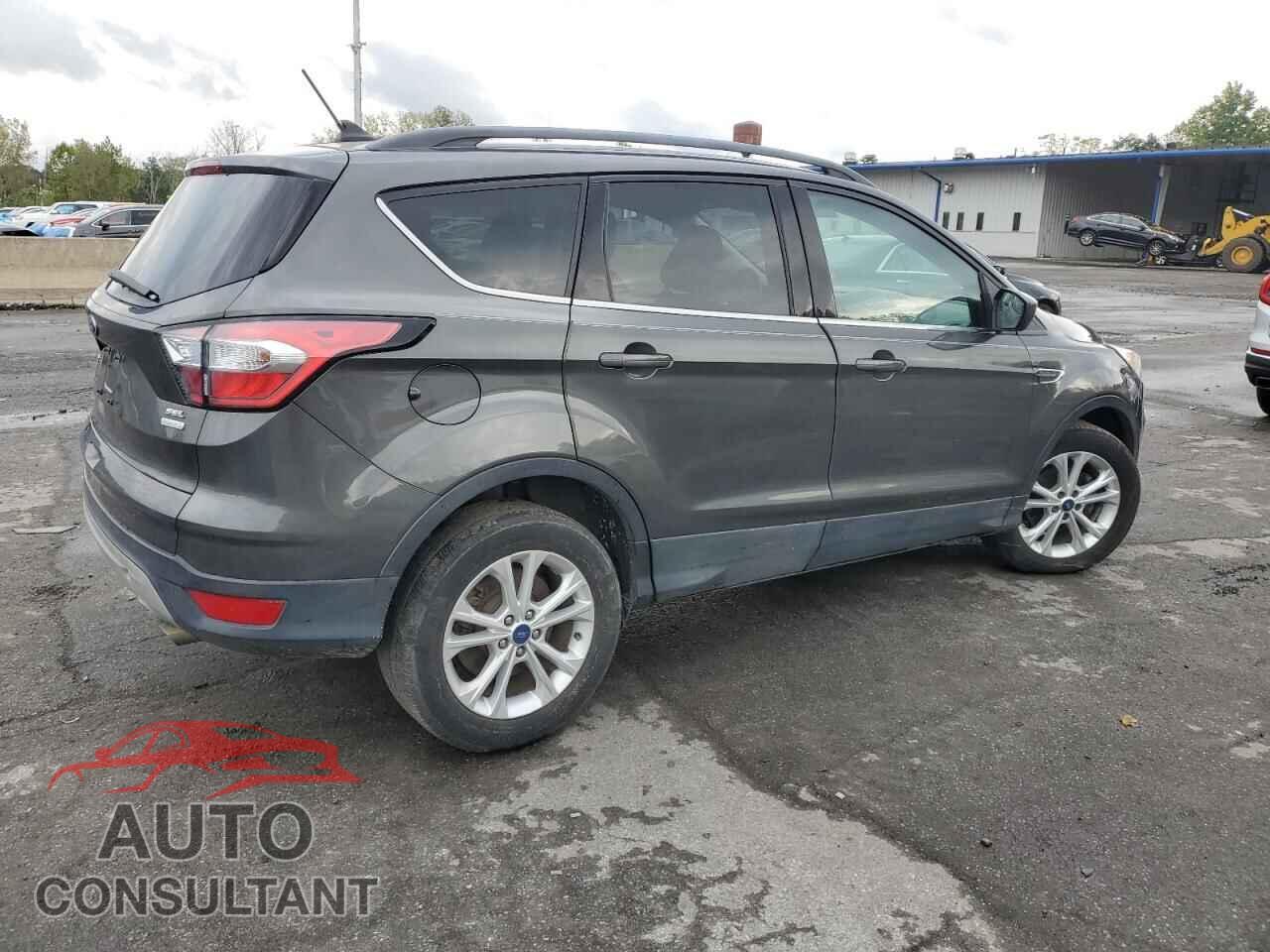 FORD ESCAPE 2018 - 1FMCU0HD5JUB02151