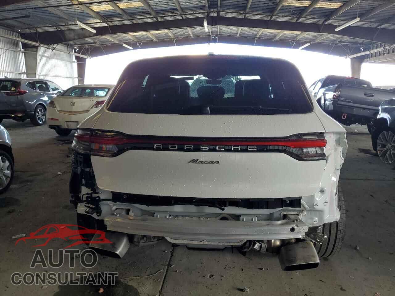 PORSCHE MACAN 2022 - WP1AA2A51NLB06548
