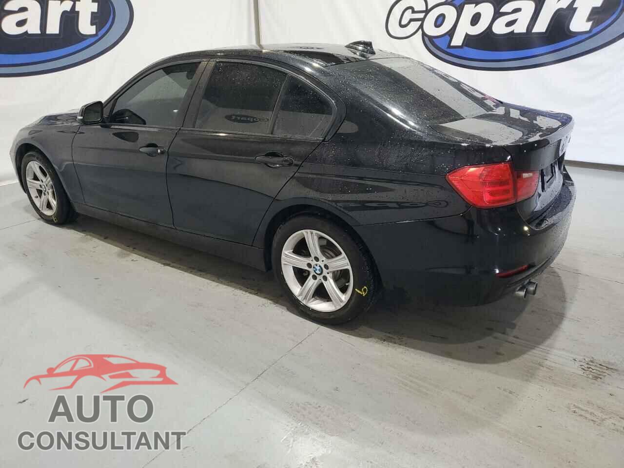 BMW 3 SERIES 2015 - WBA3C1C54FP853421