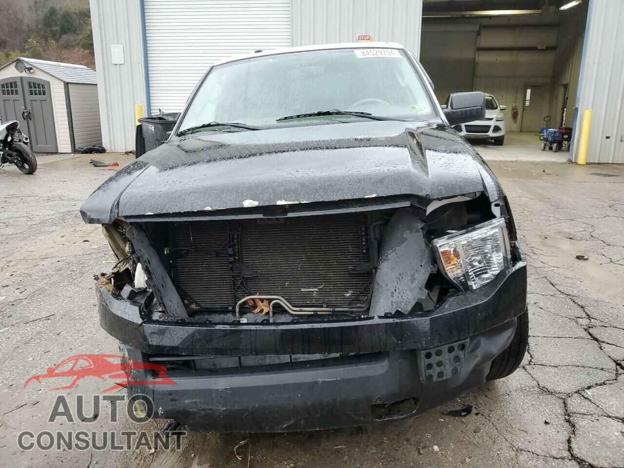 FORD EXPEDITION 2011 - 1FMJU1G50BEF13749
