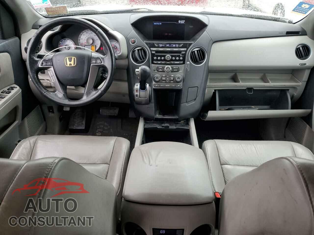 HONDA PILOT 2015 - 5FNYF3H59FB021796