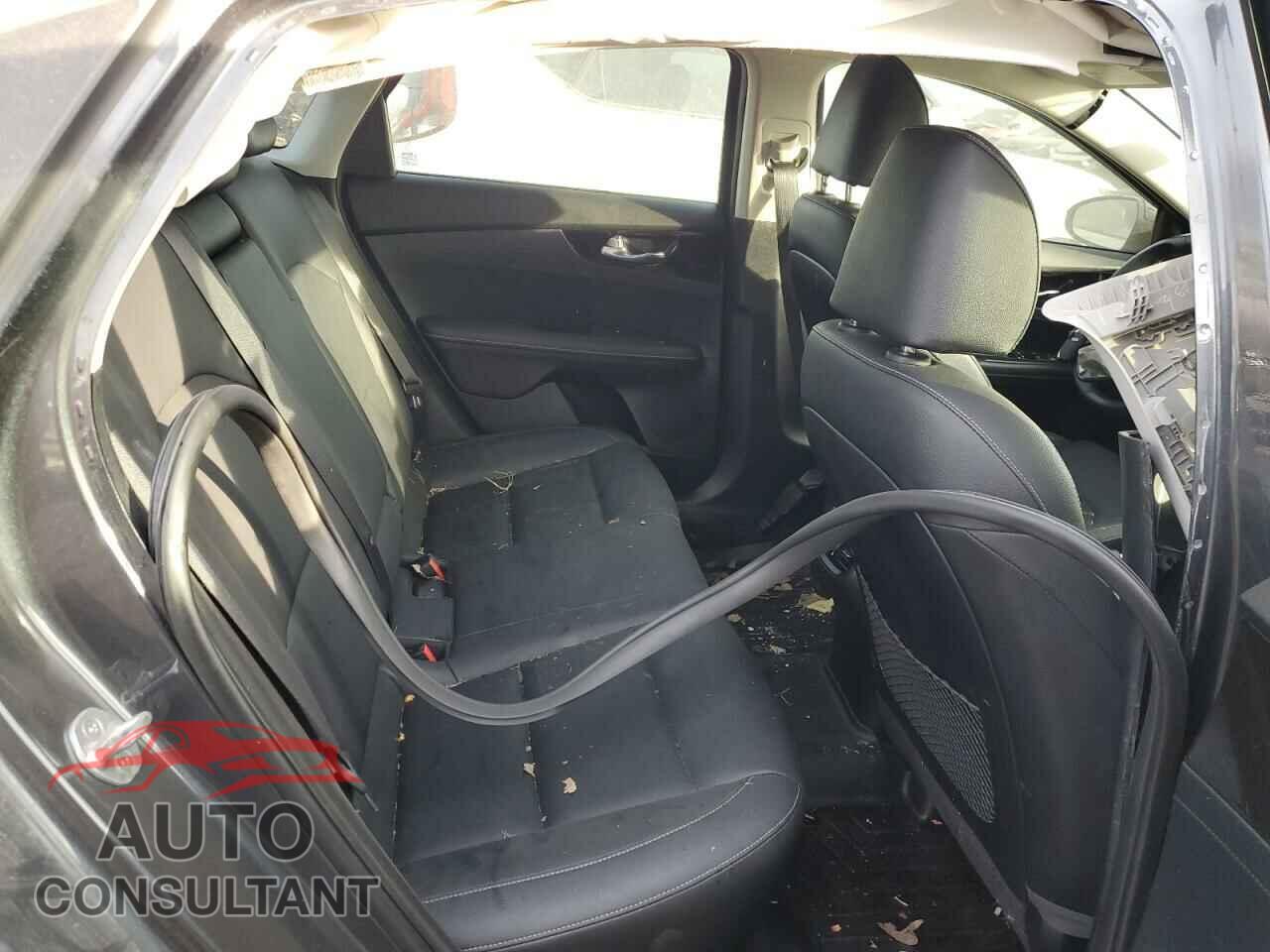 KIA FORTE 2019 - 3KPF54AD7KE021233