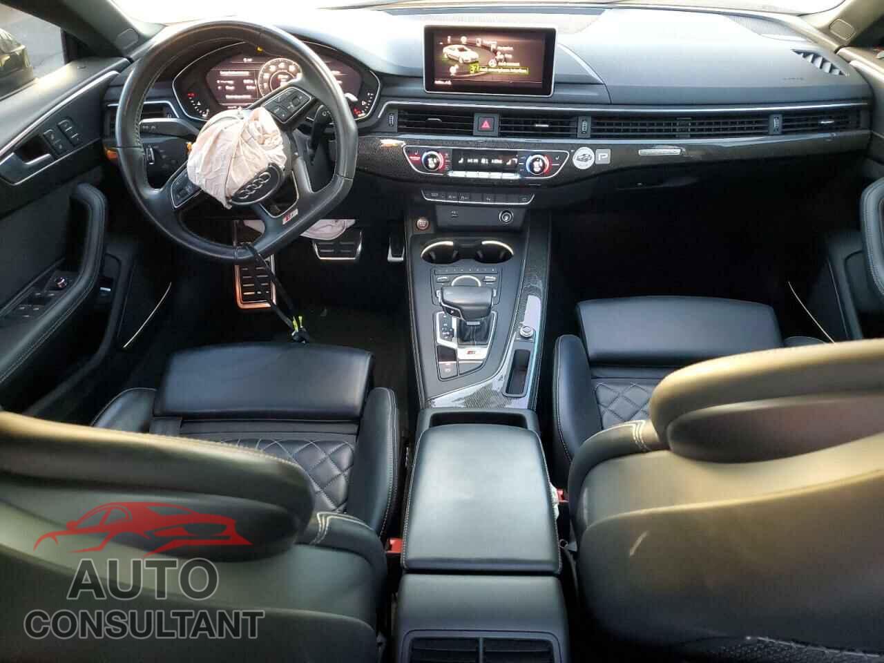 AUDI S5/RS5 2019 - WAUB4CF57KA040605