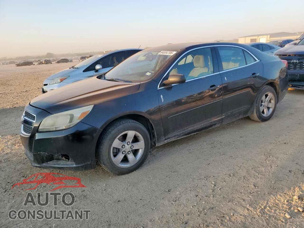 CHEVROLET MALIBU 2013 - 1G11B5SA1DF218414