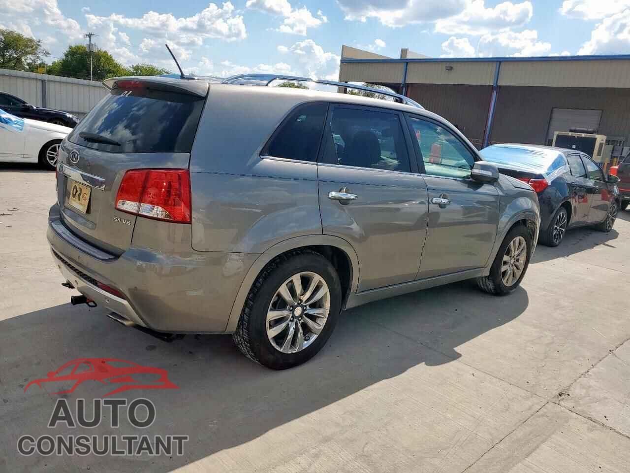 KIA SORENTO 2013 - 5XYKWDA21DG367116