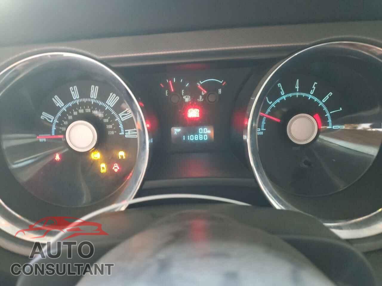FORD MUSTANG 2010 - 1ZVBP8CH2A5112711