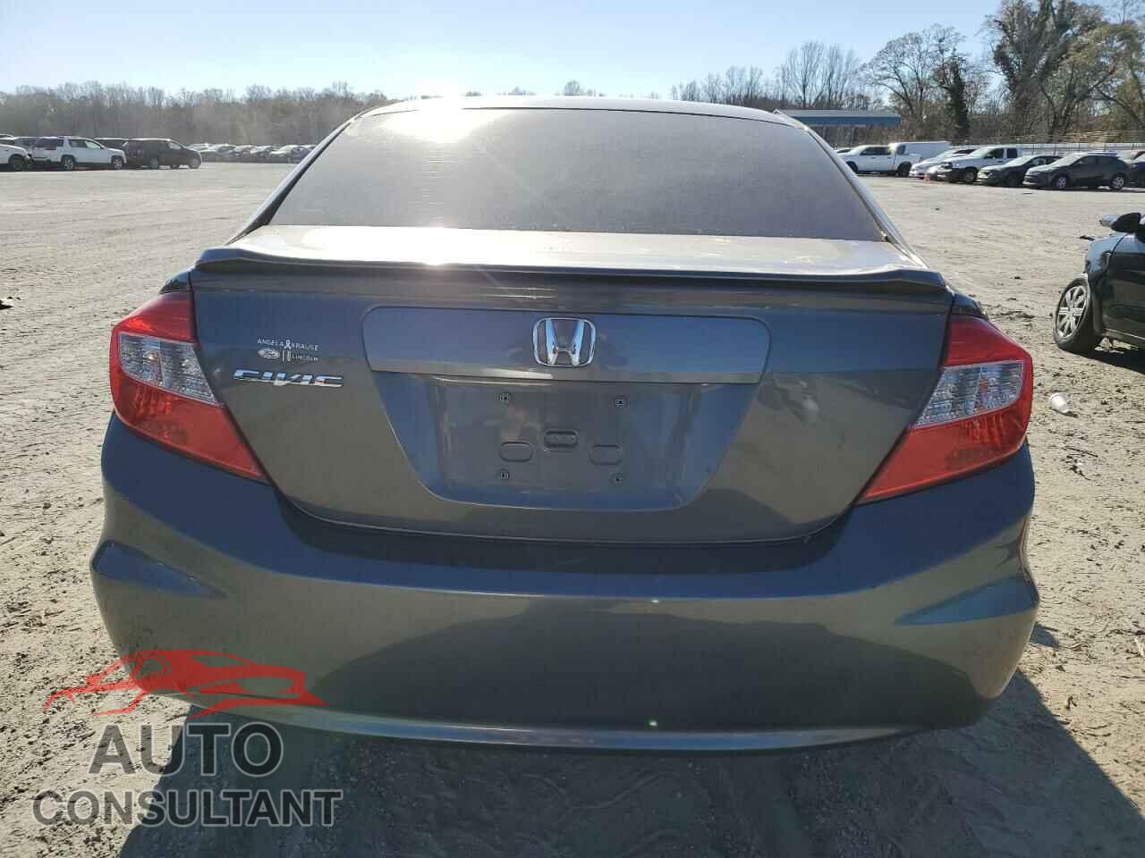 HONDA CIVIC 2012 - 2HGFB2F86CH510674