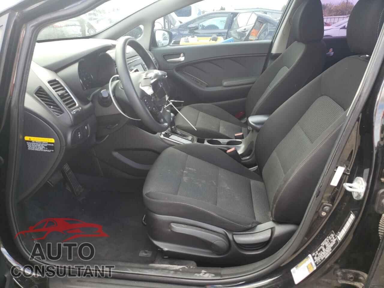 KIA FORTE 2017 - 3KPFK4A75HE103103