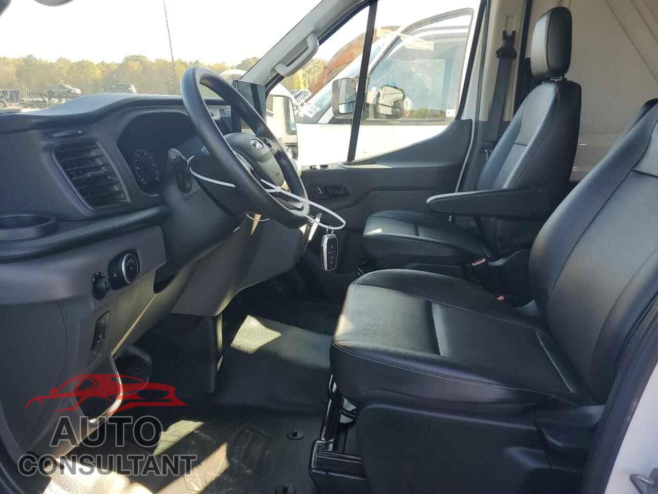 FORD TRANSIT 2023 - 1FTBW9CK2PKA76035