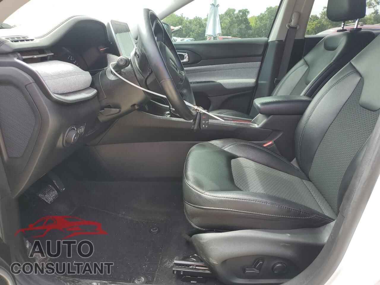 JEEP COMPASS 2022 - 3C4NJCBB0NT137629
