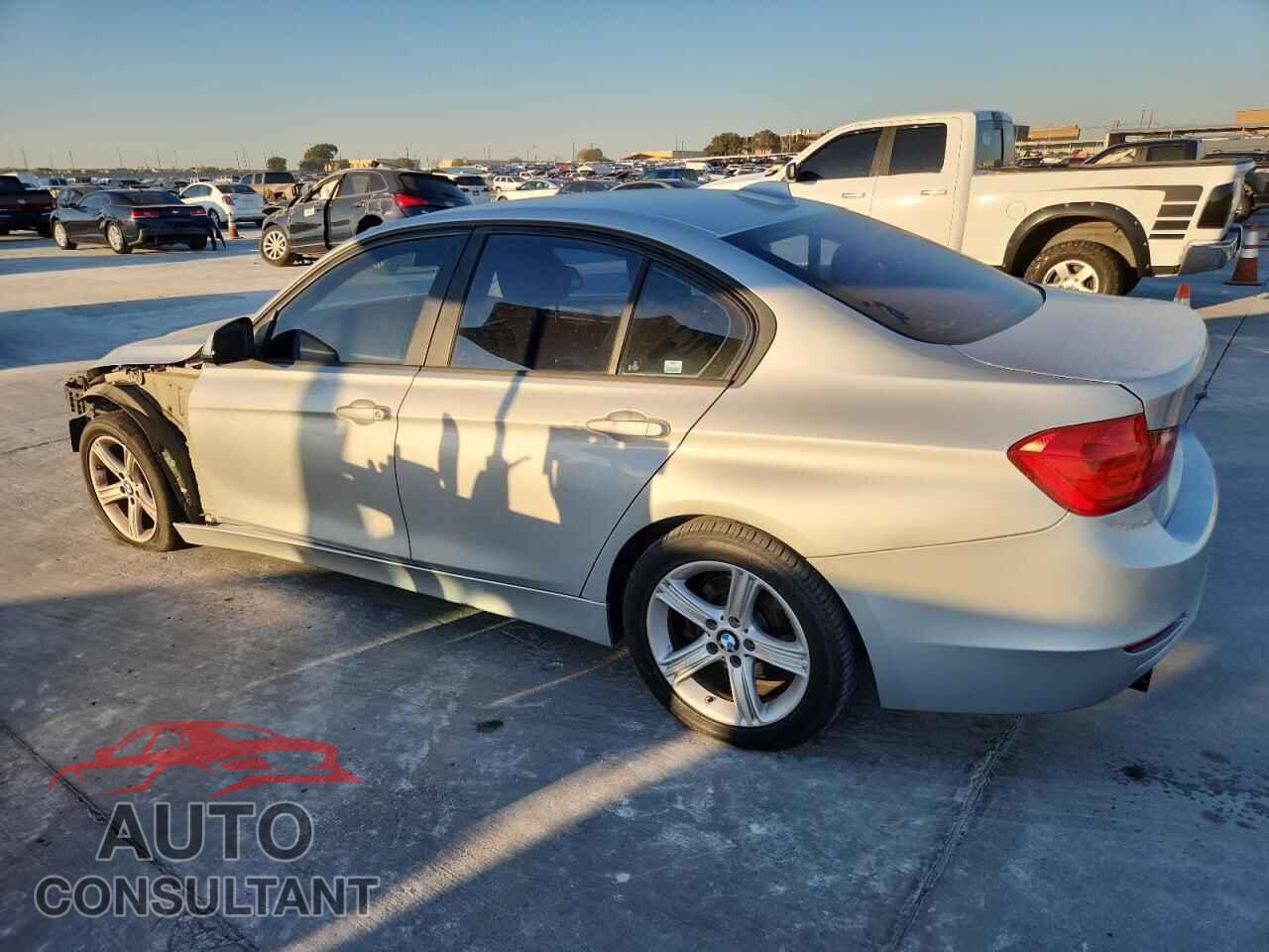 BMW 3 SERIES 2015 - WBA3B1C59FP831756