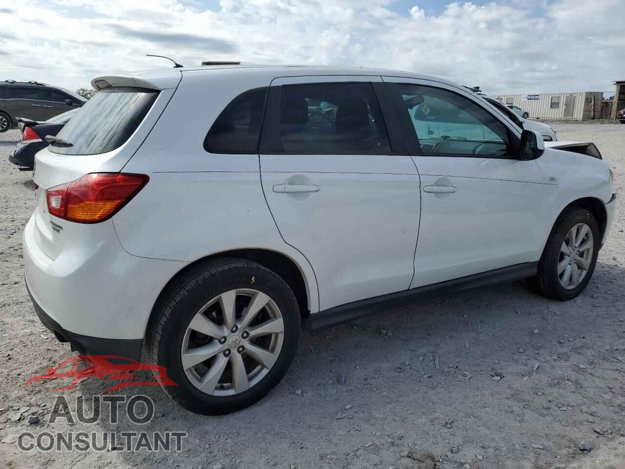 MITSUBISHI OUTLANDER 2013 - 4A4AP3AU1DE006684