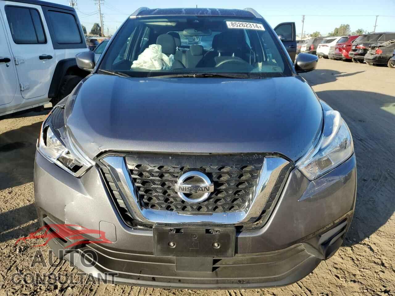 NISSAN KICKS 2020 - 3N1CP5CV1LL533739