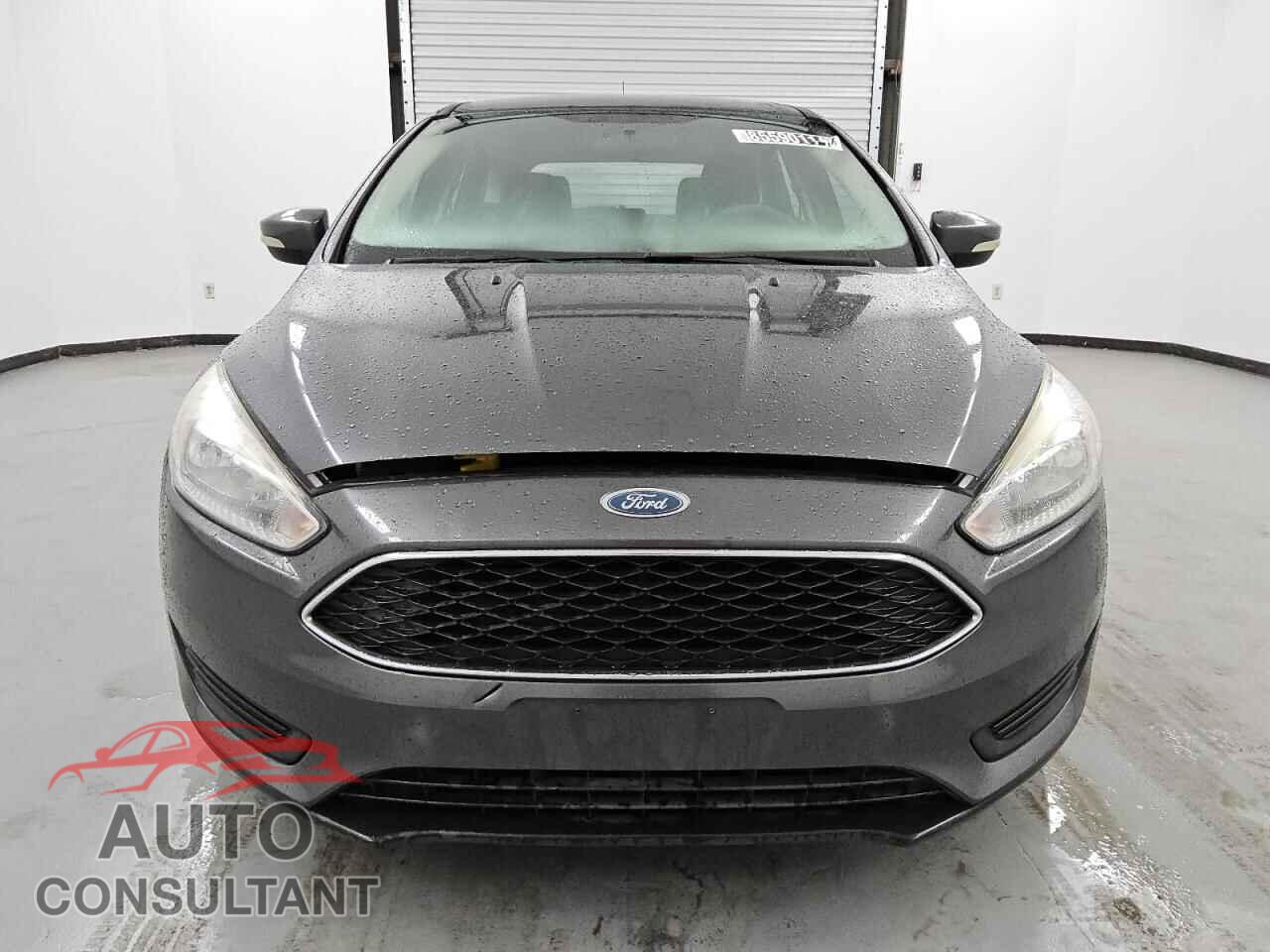 FORD FOCUS 2017 - 1FADP3K26HL231143