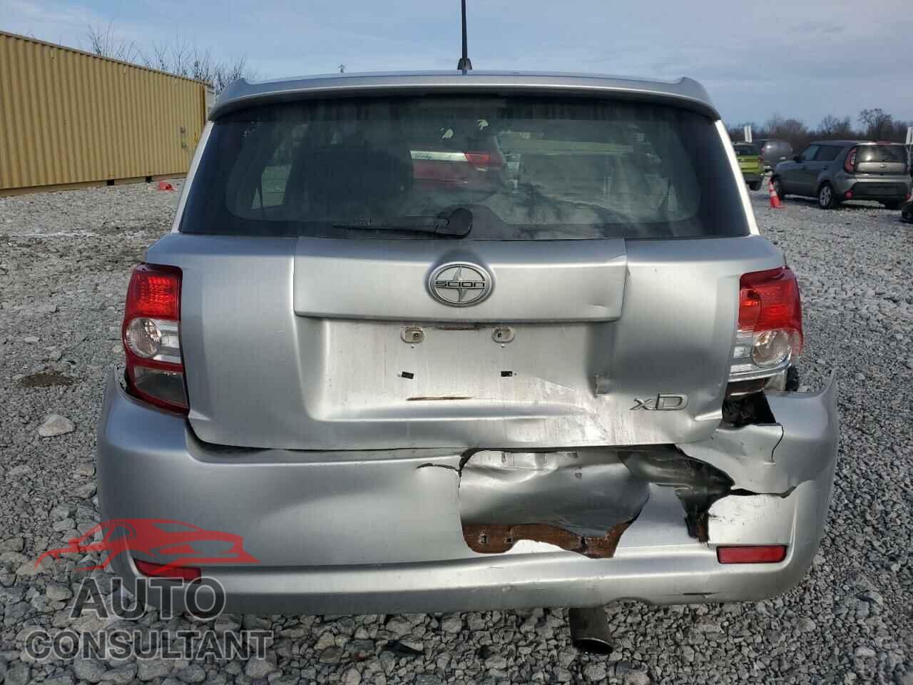 TOYOTA SCION 2012 - JTKKU4B41C1020009