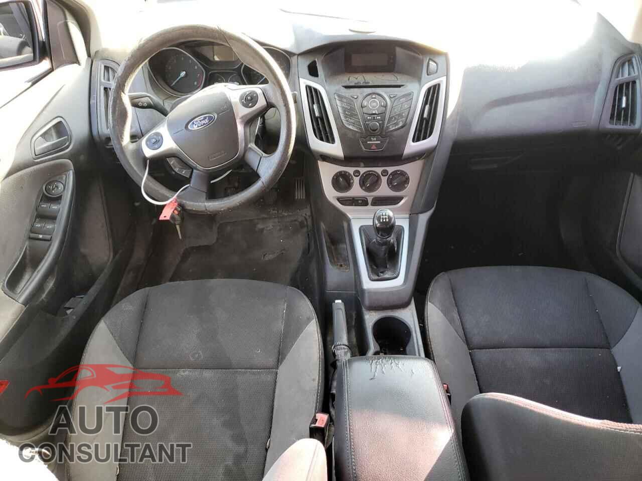 FORD FOCUS 2012 - 1FAHP3F20CL208784