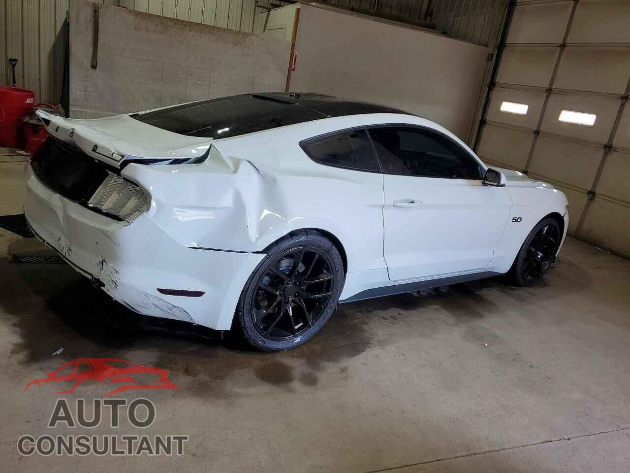 FORD MUSTANG 2015 - 1FA6P8CF0F5362013