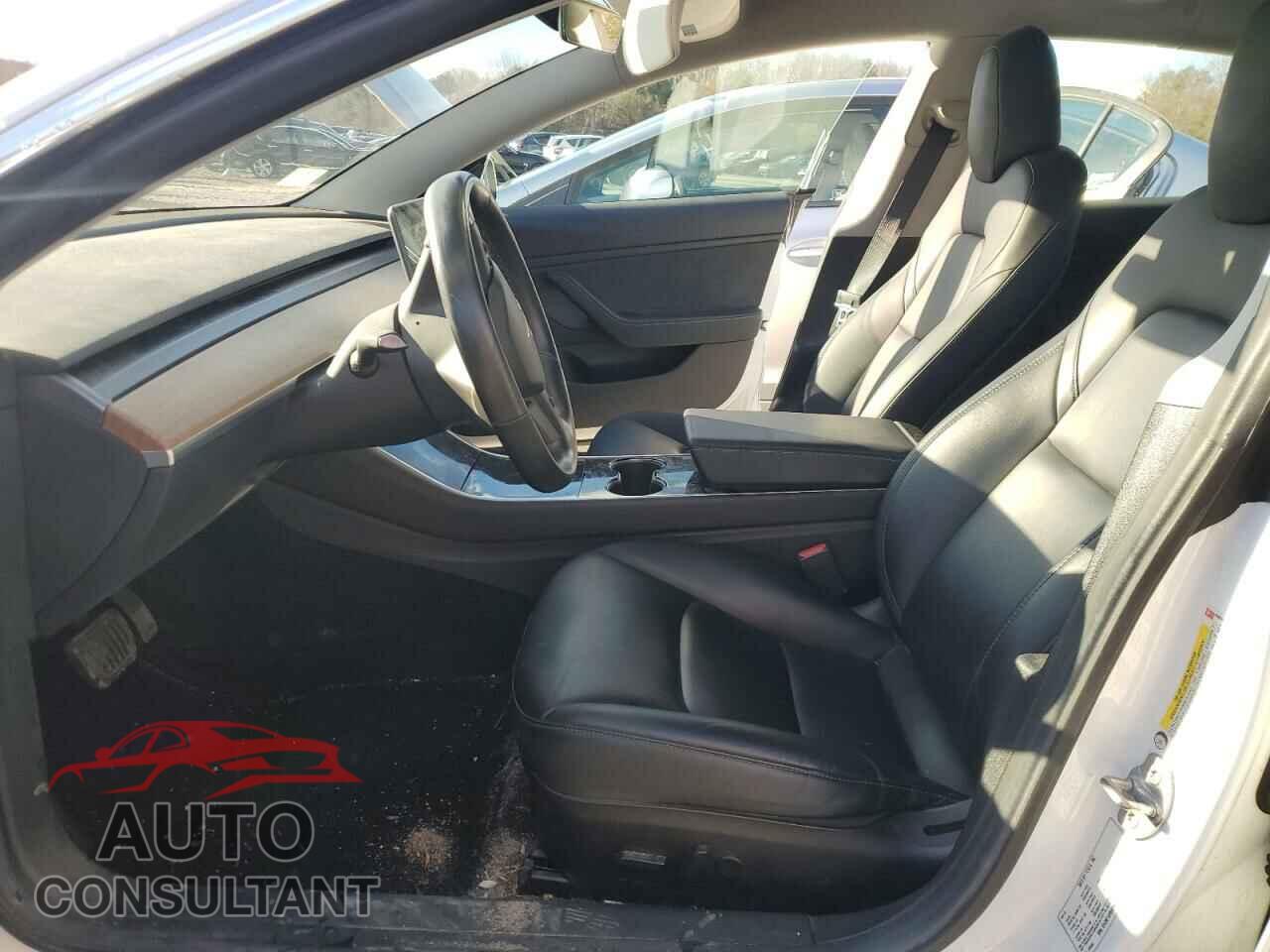 TESLA MODEL 3 2019 - 5YJ3E1EB5KF434045