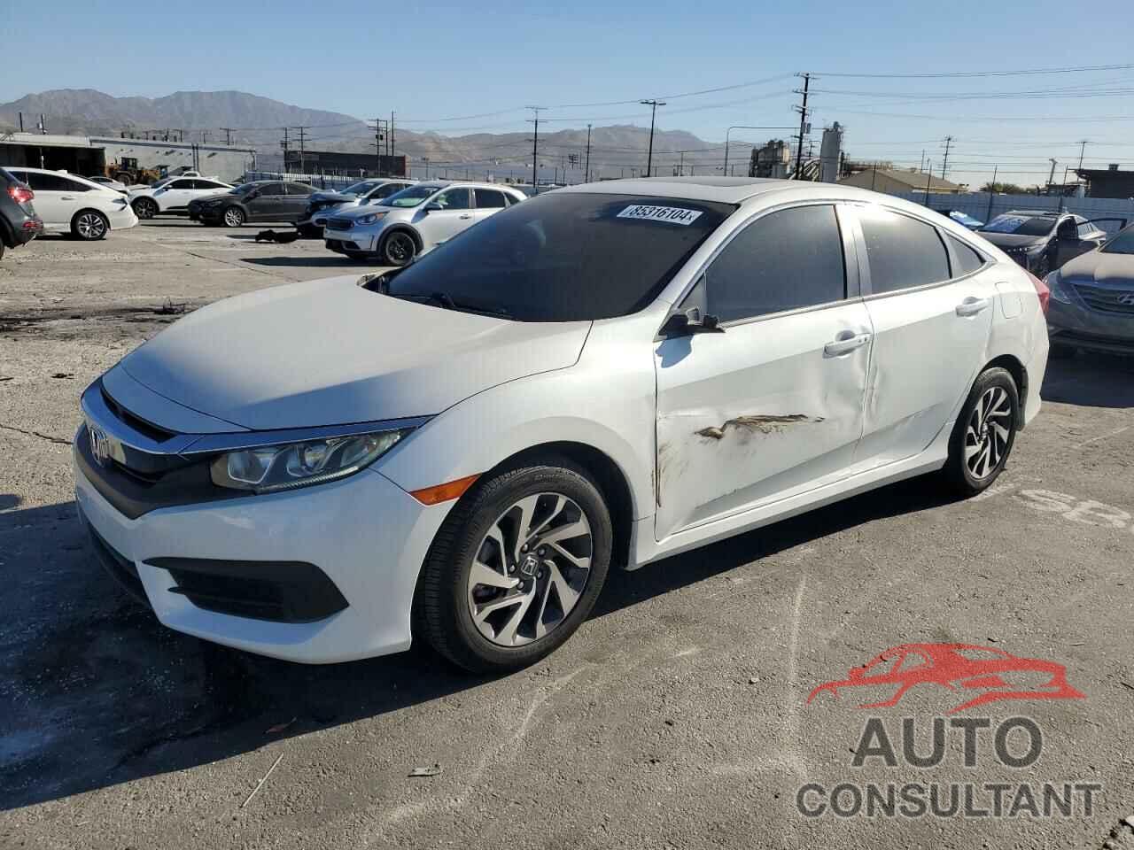 HONDA CIVIC 2018 - 2HGFC2F74JH520184